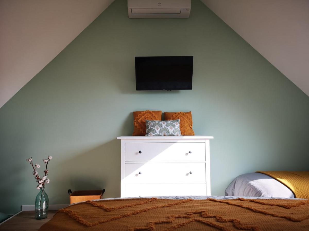 Duplex De Charme Hotel Seur Екстериор снимка