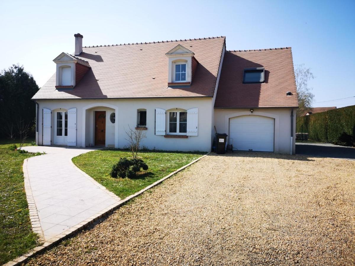 Duplex De Charme Hotel Seur Екстериор снимка